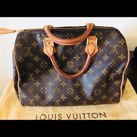 SOLD!🎉💕Louis Vuitton Speedy 30 with lock, keys. - Picture 7 of 8
